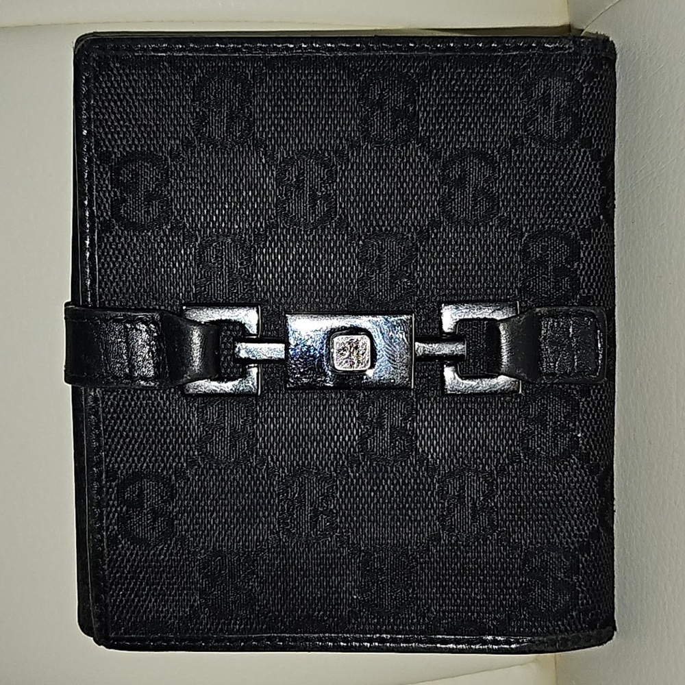 GUCCI GG black canvas wallet